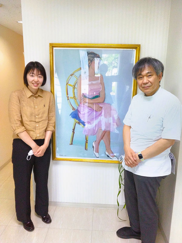 写真右:小林 正大 先生 (小林皮膚科形成外科)
写真左:井上 形成外科副部長